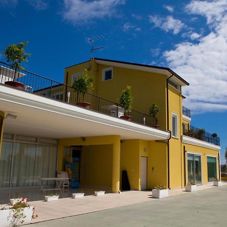 Villa Imago Roseto Degli Abruzzi Eksteriør billede